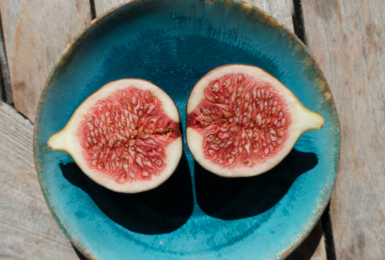 Can Dogs Eat Fig